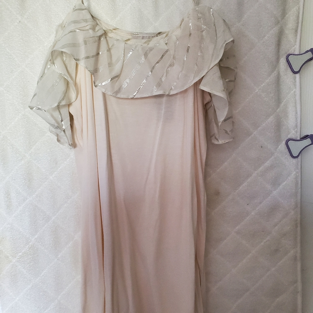 NWOT Cream tank top never worn